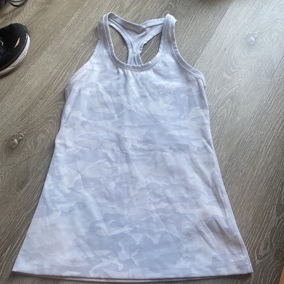 Lululemon Tank Top - Picture 3 of 5